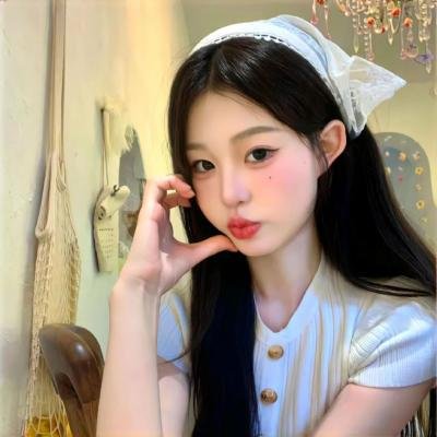 加布里埃拉,丁香和肉桂海报